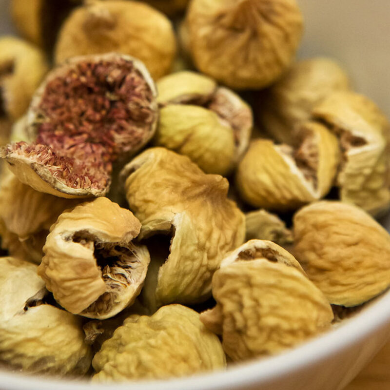 Premium Iranian Estahban Dried Fig, ideal for export markets seeking high-quality, flavorful dried figs.