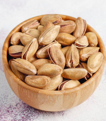 Premium Iran Akbari Pistachio, high-quality, elongated, and flavorful nuts ideal for gourmet snacking and culinary use, sourced from top-quality harvests for superior taste and texture.